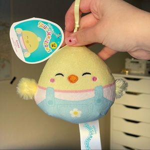 Squishmallow Aimee the Chick Overalls Clip Easter